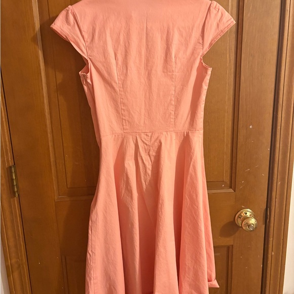 Pink 50’s Ruffled Button-Up Dress - Picture 3 of 4